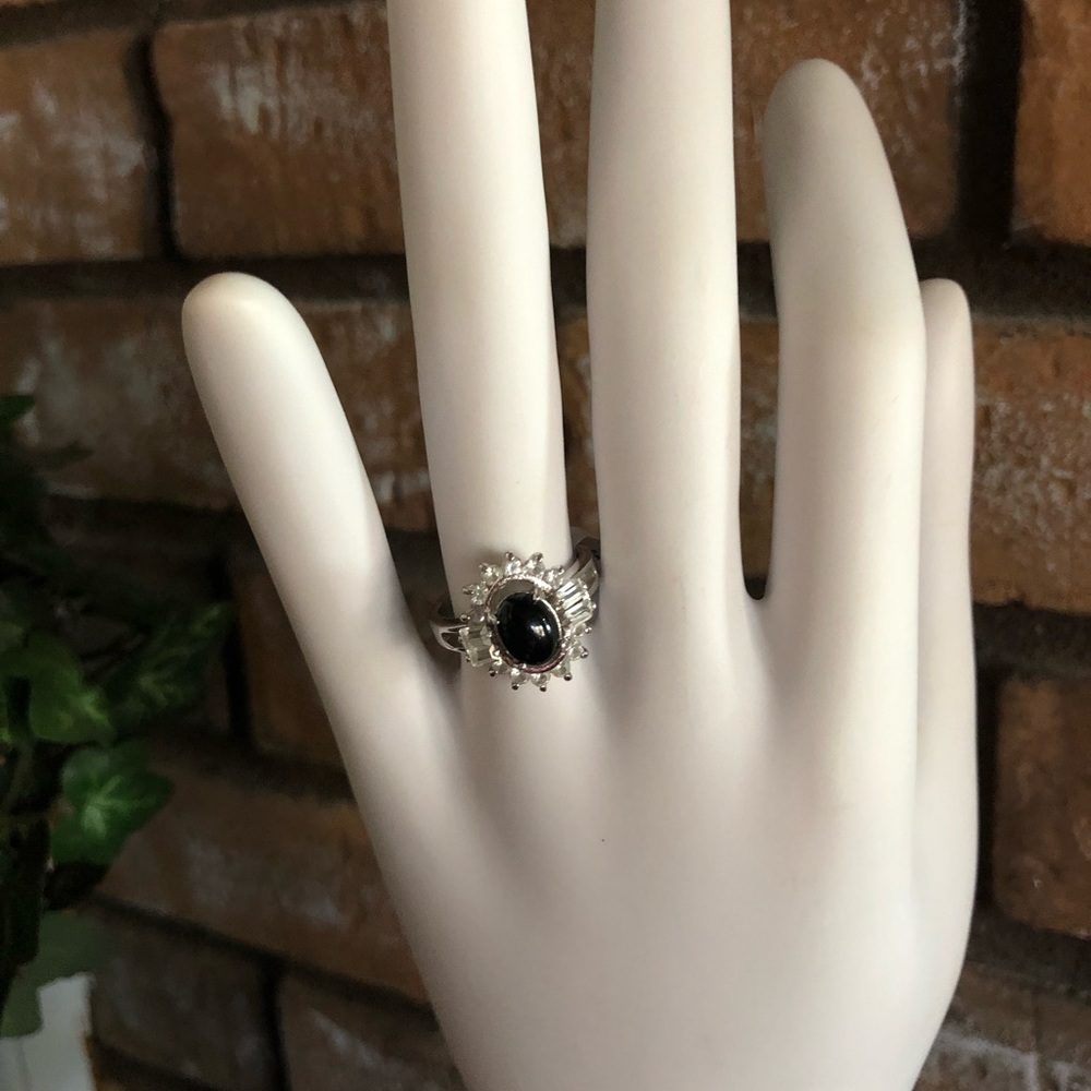 Sterling Silver Black Onyx Ring Size 5 1/2 - Picture 2 of 2
